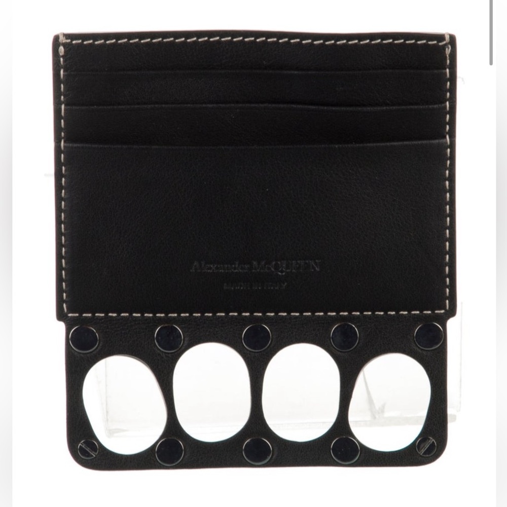 NWB Alexander McQueen Knuckle Grip Leather Card Holder
